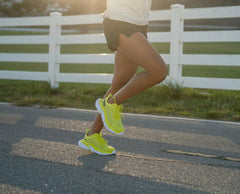 Women Road Running | HOKA ONE ONE Clifton Edge Citrus / White