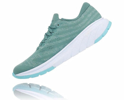 Women's Cavu 3 Oil Blue / White