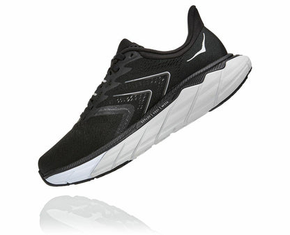Women's Arahi 5 Black / White