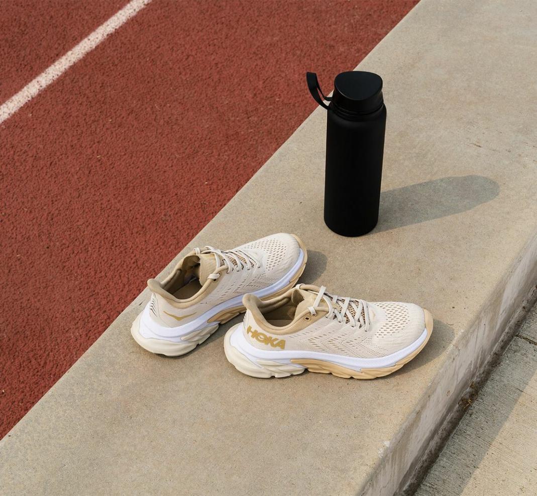 Men Road Running | HOKA ONE ONE Clifton Edge Almond Milk / Beige