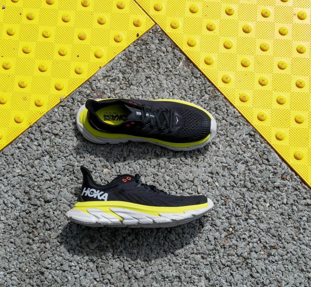 Men Road Running | HOKA ONE ONE Clifton Edge Anthracite / Evening Primrose