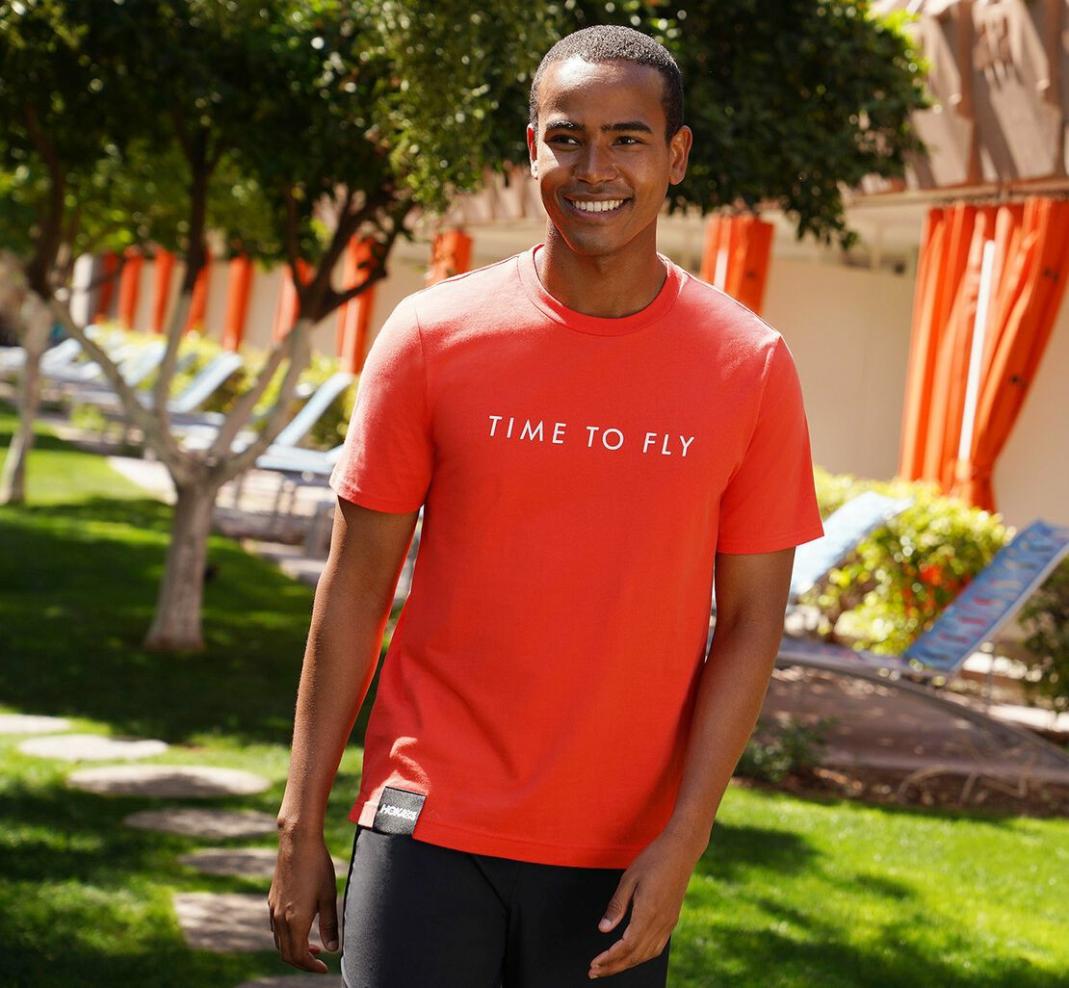 Men Tops | HOKA ONE ONE Brand Tee Fiesta / White