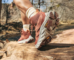 Women Hiking &amp; Backpacking | HOKA ONE ONE Anacapa Mid GORE-TEX Hot Sauce / Cherry Mahogany