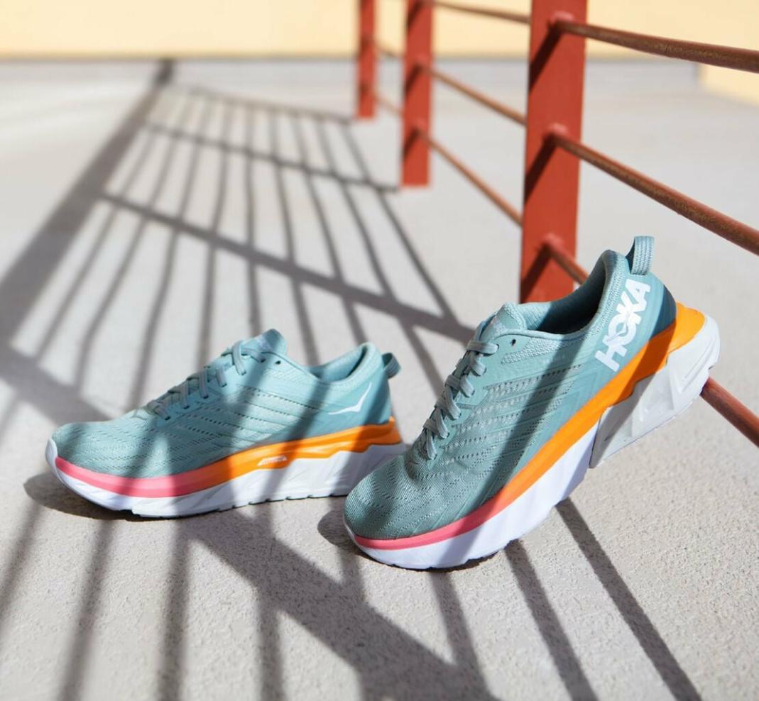 Women Road Running | HOKA ONE ONE Arahi 4 Blue Haze / Lunar Rock