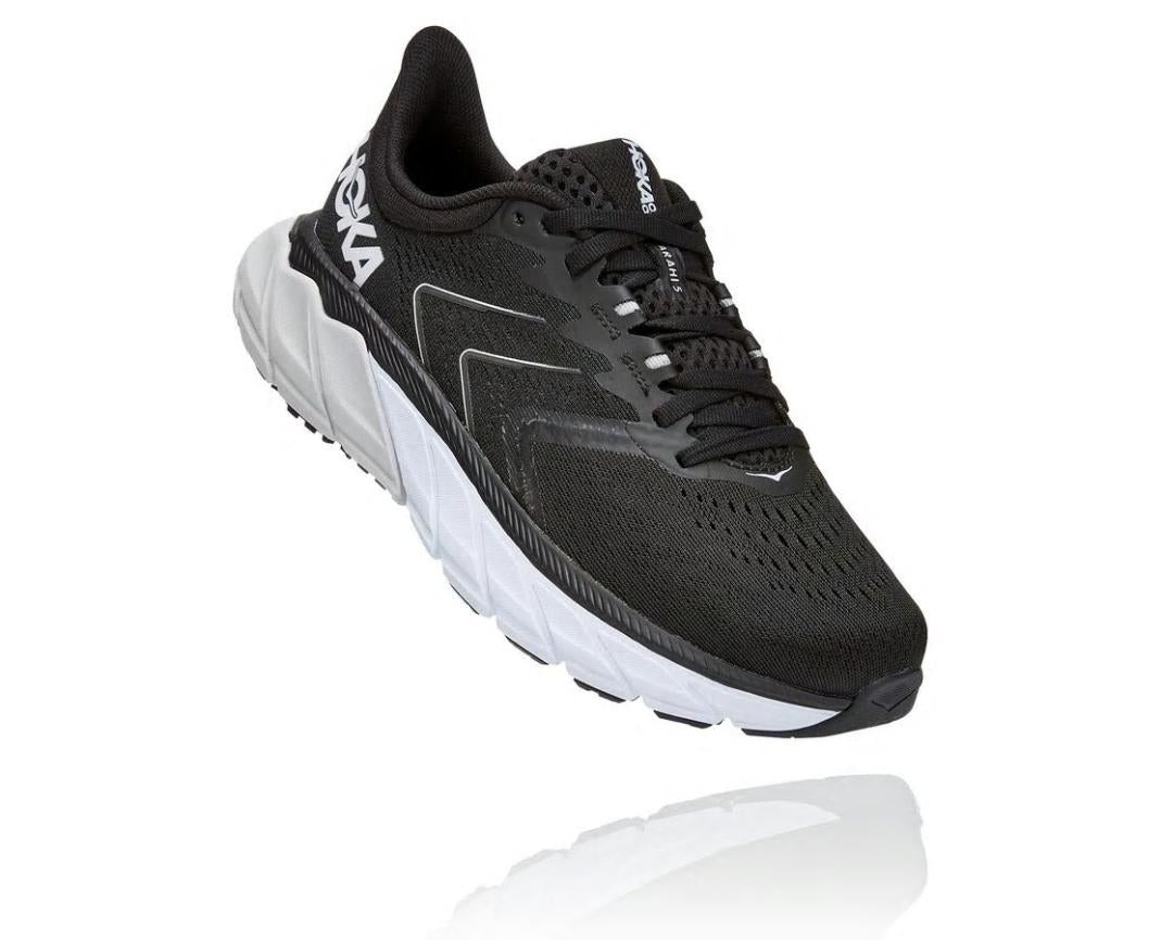 Women Road Running | HOKA ONE ONE Arahi 5 Black / White