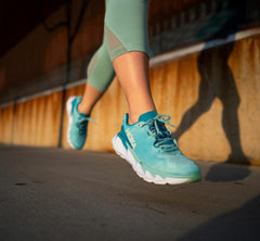 Women Road Running | HOKA ONE ONE Elevon 2 Antigua Sand / Caribbean Sea