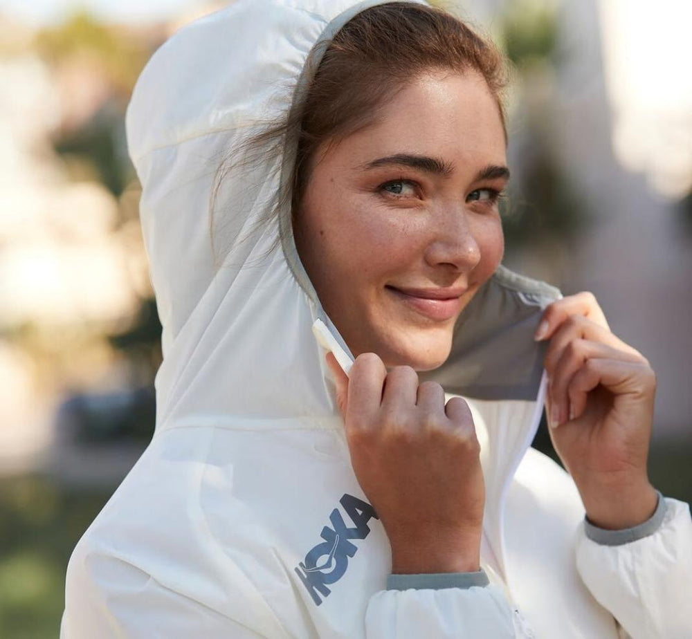 Women Tops | HOKA ONE ONE Full-Zip Wind Jacket White