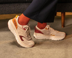 Women Walking | HOKA ONE ONE Unisex Bondi L Suede Shifting Sand / Multi