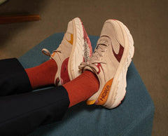 Women Walking | HOKA ONE ONE Unisex Bondi L Suede Shifting Sand / Multi